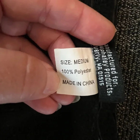 Red jacket - Picture 2 of 3